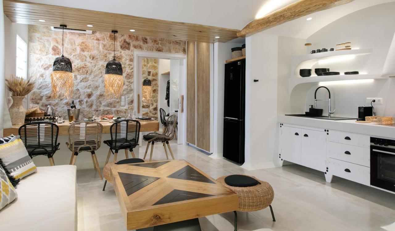 Manda Luxury Apartments Naxos City ภายนอก รูปภาพ