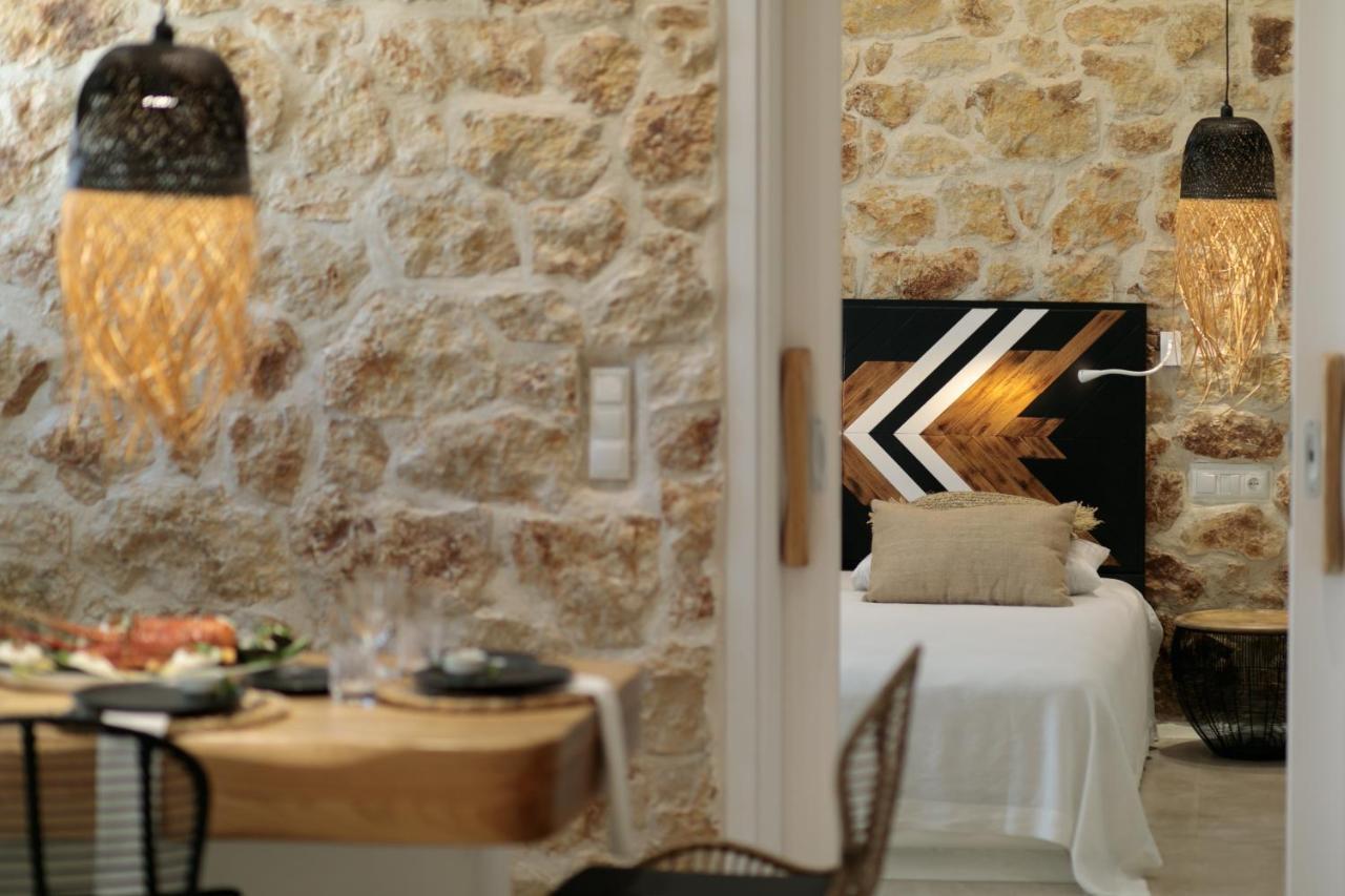 Manda Luxury Apartments Naxos City ภายนอก รูปภาพ