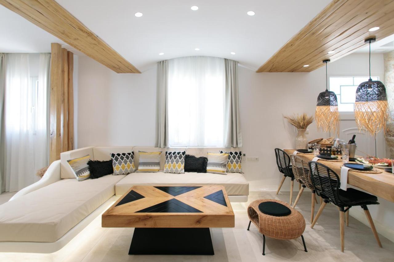 Manda Luxury Apartments Naxos City ภายนอก รูปภาพ