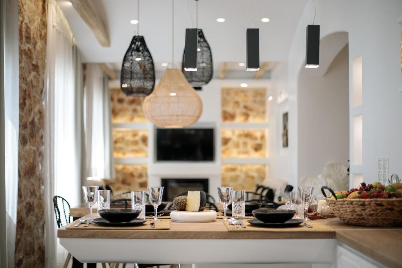 Manda Luxury Apartments Naxos City ภายนอก รูปภาพ