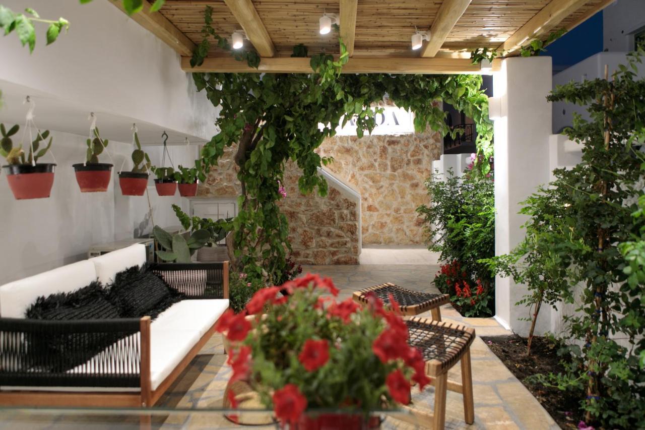 Manda Luxury Apartments Naxos City ภายนอก รูปภาพ